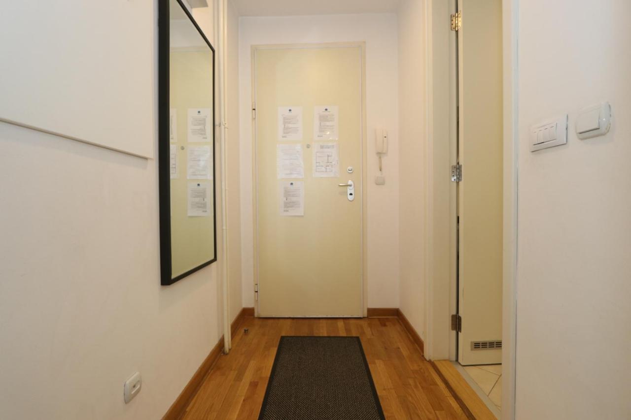 New Belgrade Apartment Belville, Parking 5 Evra Dan Dış mekan fotoğraf